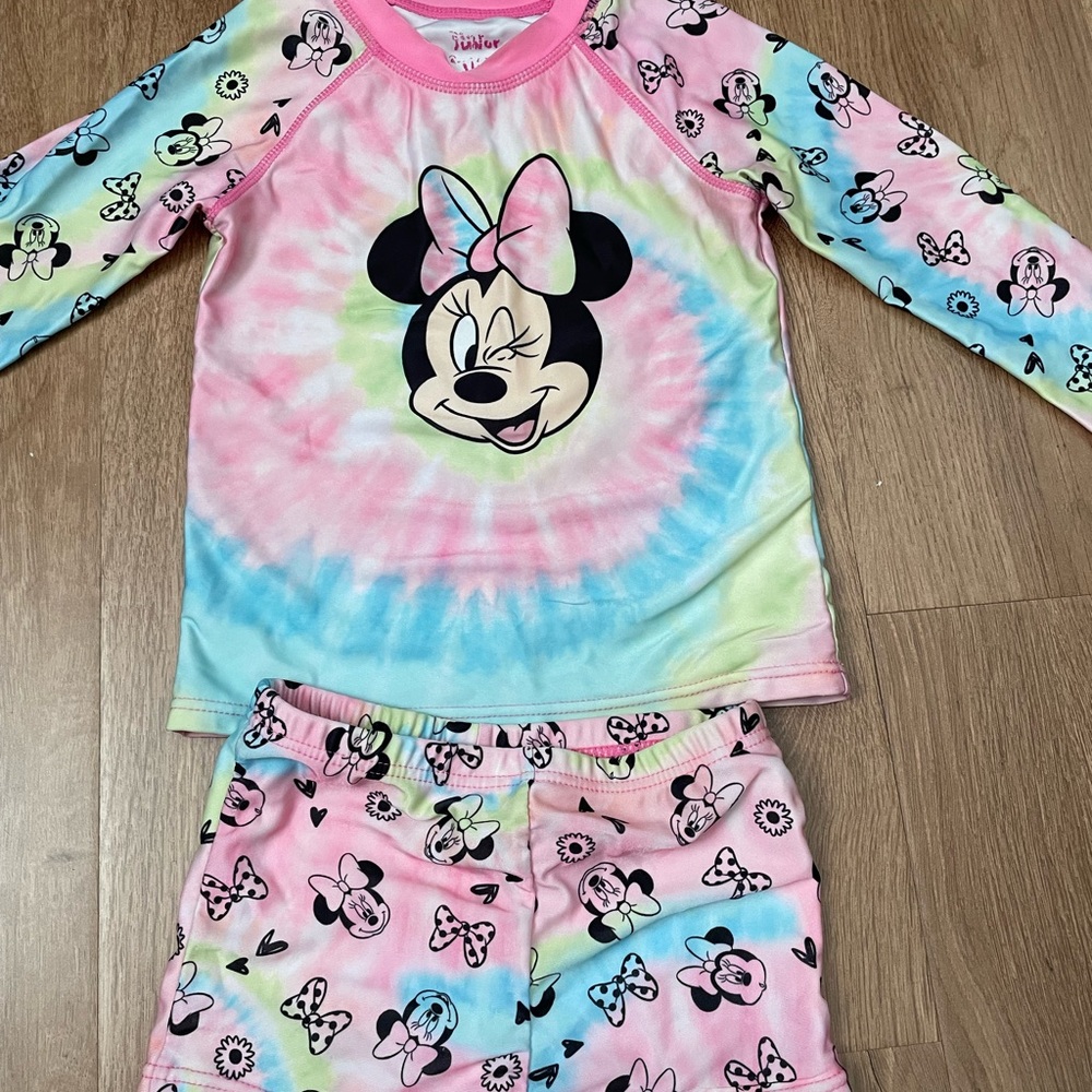 Disney x Minnie Mouse rashguard